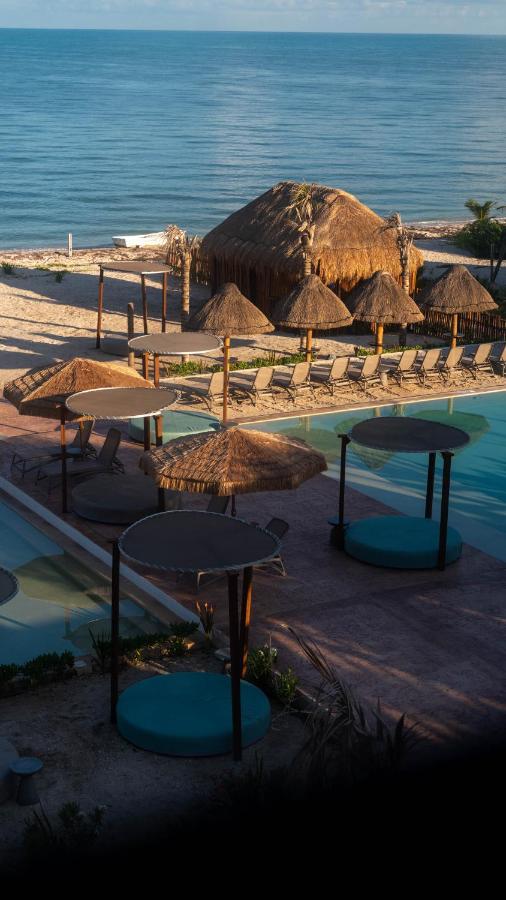 Totem Beach Club 셀레스툰 외부 사진
