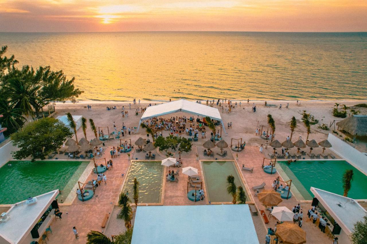 Totem Beach Club 셀레스툰 외부 사진