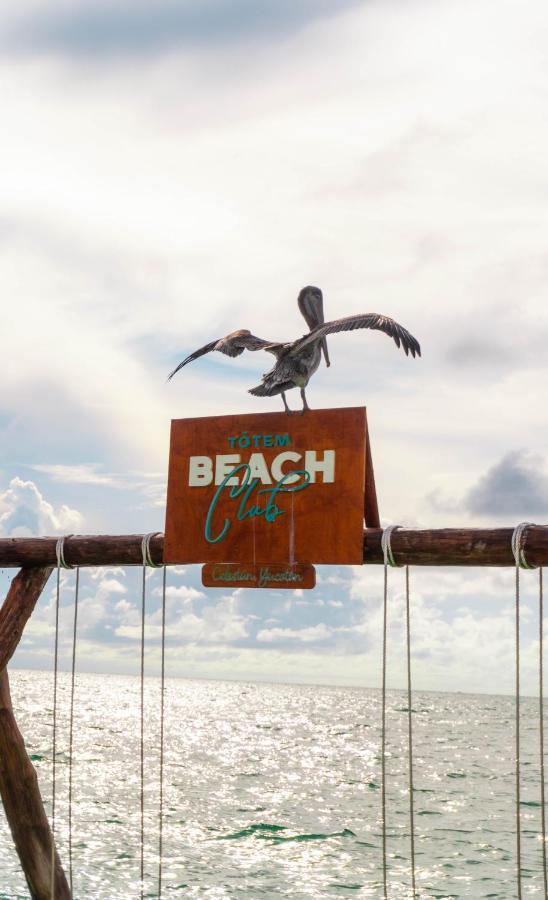 Totem Beach Club 셀레스툰 외부 사진